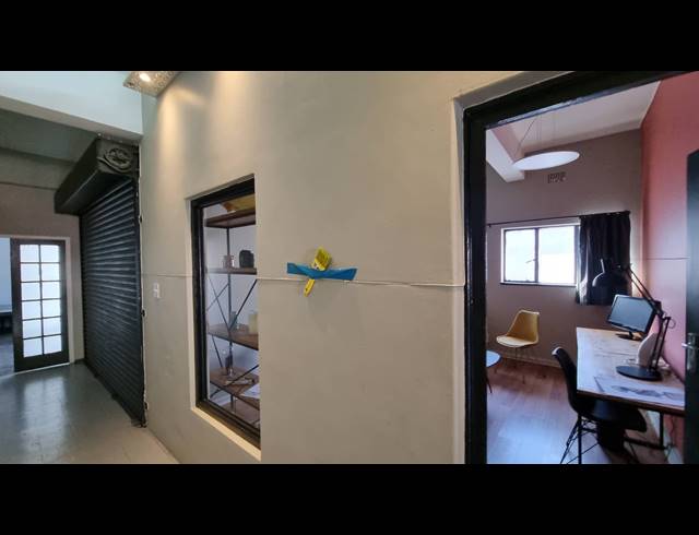 210M² FULL FLOOR TO LET IN WOODSTOCK